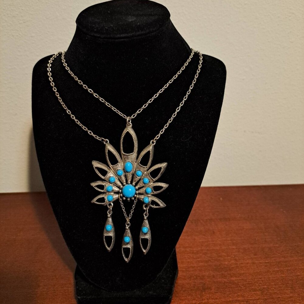 Silver Native American Style Head Dress Necklace With Turquoise Gemstones